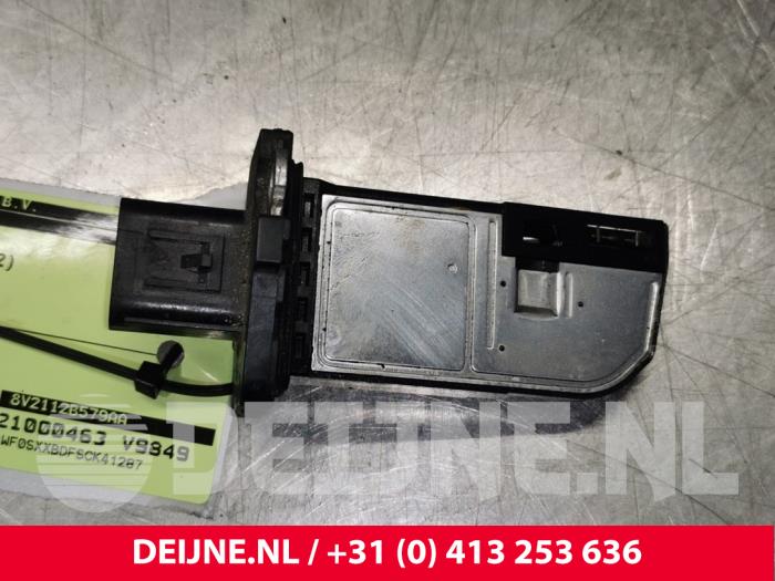 Begagnade Luftflödesmätare Ford Transit Tourneo 2.2 TDCi 16V Euro 5 Pris € 30,25 Inklusive moms erbjuds av van Deijne Onderdelen Uden B.V.