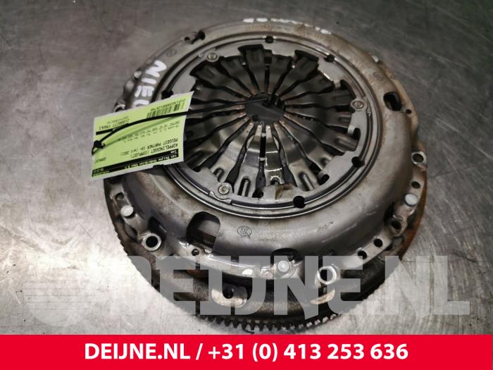 Gebrauchte Kupplungsset (komplett) Peugeot Partner (EA//EF/EN/EU) 1.5 BlueHDi 100 Preis € 242,00 Mit Mehrwertsteuer angeboten von van Deijne Onderdelen Uden B.V.