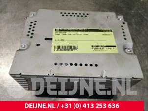 Used CD player Ford Transit Connect (PJ2) 1.6 TDCi 16V 115 Price on request offered by van Deijne Onderdelen Uden B.V.