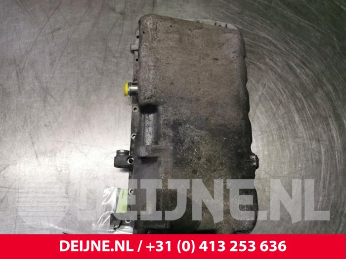 Sump from a Fiat Scudo (220Z) 1.9 D 2000
