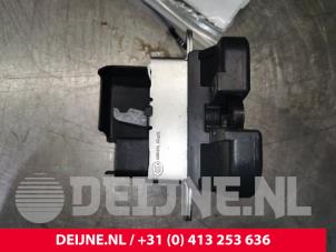 Used Tailgate lock mechanism Volkswagen Up! (121) 1.0 12V 60 Price € 25,00 Margin scheme offered by van Deijne Onderdelen Uden B.V.
