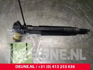 Overhauled Injector (diesel) Mercedes Vito (639.6) 2.2 111 CDI 16V Price € 121,00 Inclusive VAT offered by van Deijne Onderdelen Uden B.V.