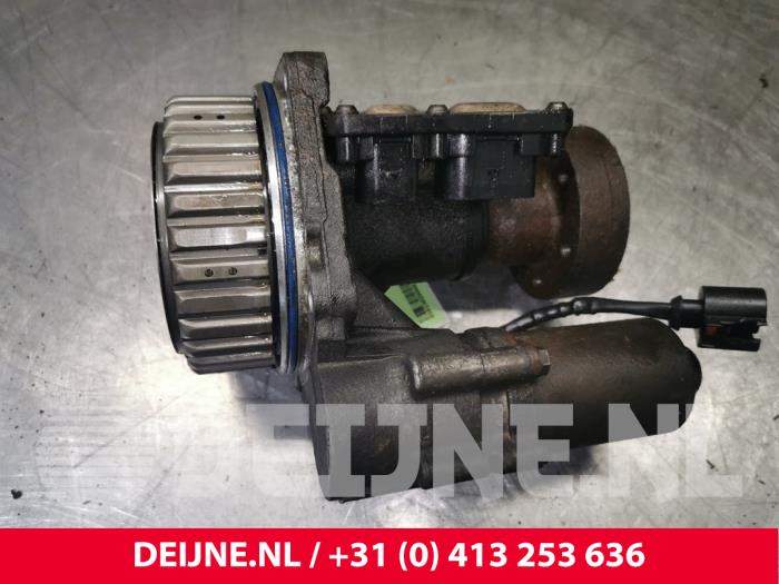 Używane Sprzeglo Haldex Volvo XC60 I (DZ) 2.4 D3/D4 20V AWD Cena € 450,00 Procedura marży oferowane przez van Deijne Onderdelen Uden B.V.