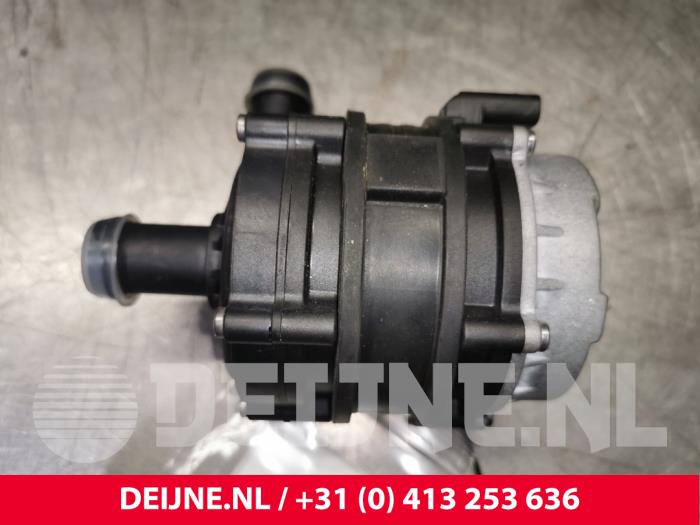 Begagnade Extra vattenpump Polestar Polestar 2 78kWh Long Range Dual Motor Pris € 121,00 Inklusive moms erbjuds av van Deijne Onderdelen Uden B.V.