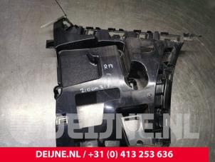 Używane Wspornik zderzaka prawy tyl BMW 3 serie Gran Turismo (F34) 320i 2.0 16V Cena € 20,00 Procedura marży oferowane przez van Deijne Onderdelen Uden B.V.