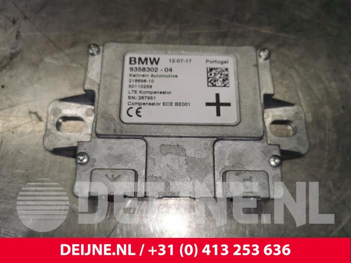 Module (miscellaneous) from a BMW 3 serie Gran Turismo (F34) 320i 2.0 16V 2017