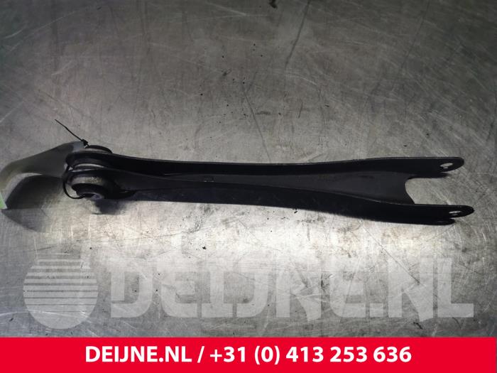 Rear lower wishbone, left from a BMW 3 serie Gran Turismo (F34) 320i 2.0 16V 2017