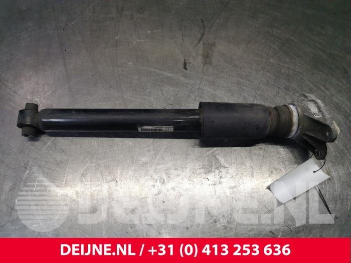 Rear shock absorber, right from a BMW 3 serie Gran Turismo (F34) 320i 2.0 16V 2017