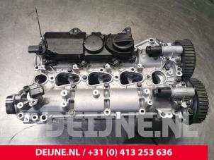Używane Glowica cylindra Volvo XC90 II 2.0 T8 16V Twin Engine AWD Cena € 750,00 Procedura marży oferowane przez van Deijne Onderdelen Uden B.V.