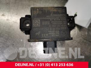 Used Voltage regulator Mercedes A (177.0) 1.3 A-180 Turbo 16V Price € 110,00 Margin scheme offered by van Deijne Onderdelen Uden B.V.