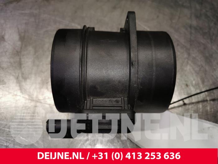 Airflow meter from a Mercedes-Benz B (W246,242) 2.2 B-220 CDI BlueEFFICIENCY 16V 2019