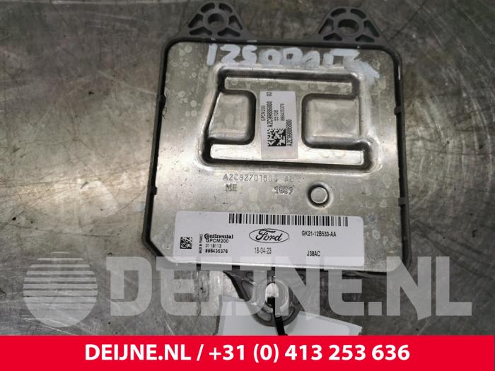 Glow plug relay Ford Transit 2.0 TDCi 16V Eco Blue 130 RWD GK2112B533AA