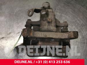 Gebrauchte Bremszange links hinten Renault Trafic Preis auf Anfrage angeboten von van Deijne Onderdelen Uden B.V.