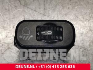 Used Height control switch Mercedes Sprinter 5t (906.63/65) 516 CDI 16V Price € 12,10 Inclusive VAT offered by van Deijne Onderdelen Uden B.V.