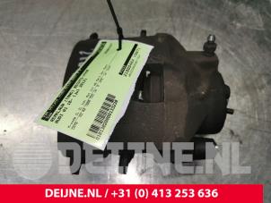 Used Front brake calliper, right Audi A1 Sportback (8XA/8XF) 1.6 TDI 16V Price € 20,00 Margin scheme offered by van Deijne Onderdelen Uden B.V.
