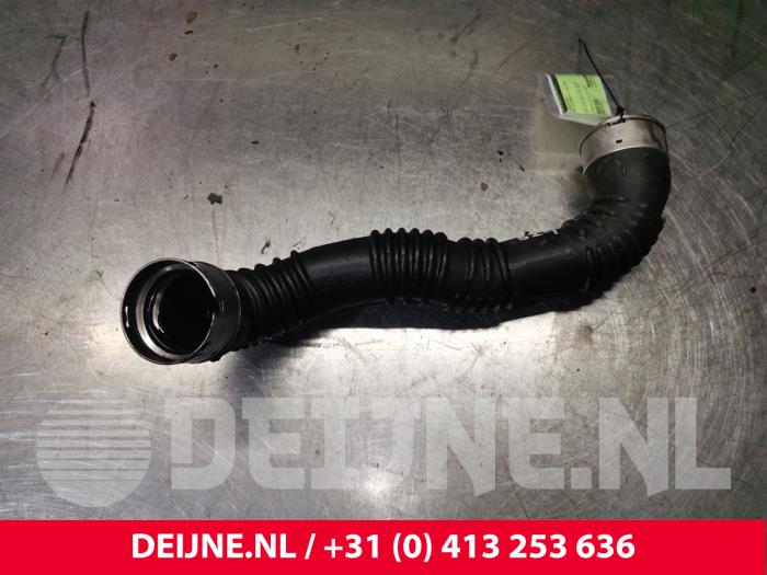 Gebrauchte Intercooler Rohr Mercedes B (W246/W242) 2.2 B-220 CDI BlueEFFICIENCY,d 16V Preis € 15,00 Margenregelung angeboten von van Deijne Onderdelen Uden B.V.