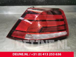 Używane Tylne swiatlo pozycyjne lewe Volkswagen Golf VII (AUA) e-Golf Cena na żądanie oferowane przez van Deijne Onderdelen Uden B.V.