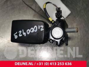 Używane Wtyk pasa bezpieczenstwa lewy tyl Mercedes C Estate (S205) C-350 e 2.0 16V Cena € 14,00 Procedura marży oferowane przez van Deijne Onderdelen Uden B.V.