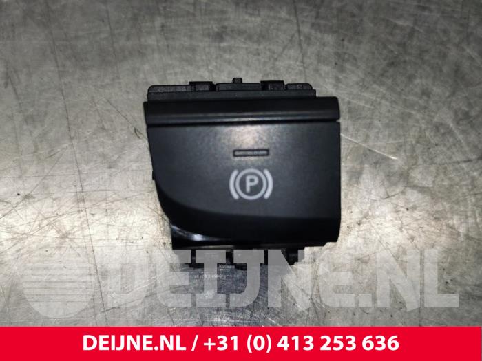 Gebrauchte Handbremse Schalter Audi A3 Sportback (8VA/8VF) 1.4 TFSI 16V e-tron Preis € 14,00 Margenregelung angeboten von van Deijne Onderdelen Uden B.V.
