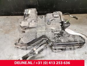 Używane Zbiornik AdBlue Volkswagen Crafter (SY) 2.0 TDI Cena € 635,25 Z VAT oferowane przez van Deijne Onderdelen Uden B.V.