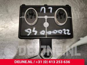 Usagé Module verrouillage central des portes Volkswagen Crafter (SY) 2.0 TDI Prix € 36,30 Prix TTC proposé par van Deijne Onderdelen Uden B.V.