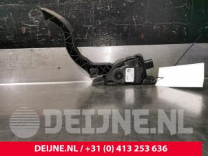 Used Accelerator pedal Volvo V40 (MV) 2.0 T2 16V Price € 35,00 Margin scheme offered by van Deijne Onderdelen Uden B.V.