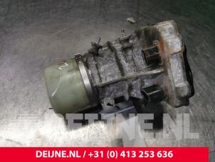 Usados Bomba de dirección asistida Volvo V60 I (FW/GW) 2.4 D6 20V AWD Twin Engine Plug-in Hybrid Precio € 135,00 Norma de margen ofrecido por van Deijne Onderdelen Uden B.V.