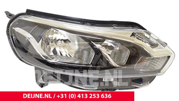 Nowe Reflektor prawy Toyota Pro-Ace Cena € 459,80 Z VAT oferowane przez van Deijne Onderdelen Uden B.V.