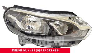 Nowe Reflektor prawy Toyota Pro-Ace Cena € 387,20 Z VAT oferowane przez van Deijne Onderdelen Uden B.V.