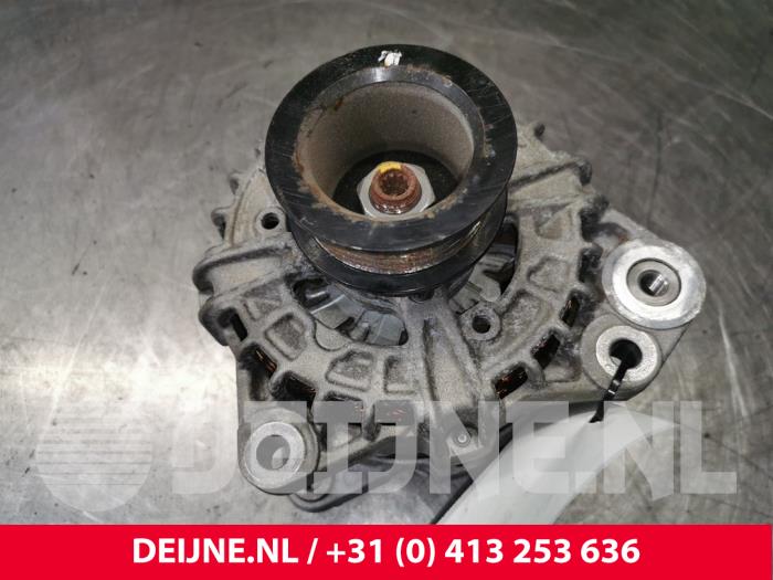 Usagé Dynamo Volvo XC90 II 2.0 D5 16V AWD Prix € 50,00 Règlement à la marge proposé par van Deijne Onderdelen Uden B.V.