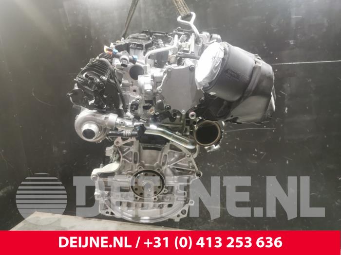 Silnik z Volvo V60 II (ZW) 2.0 T6 16V Twin Engine 2021