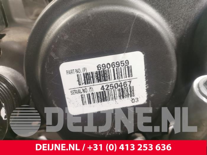 Motor from a Volvo V60 II (ZW) 2.0 T6 16V Twin Engine 2021