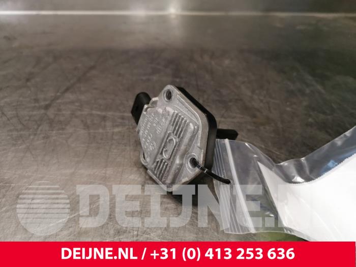 Begagnade Oljenivåsensor Volkswagen Multivan T5 (7E/7HC/7HF/7HM) 1.9 TDi Pris € 24,20 Inklusive moms erbjuds av van Deijne Onderdelen Uden B.V.