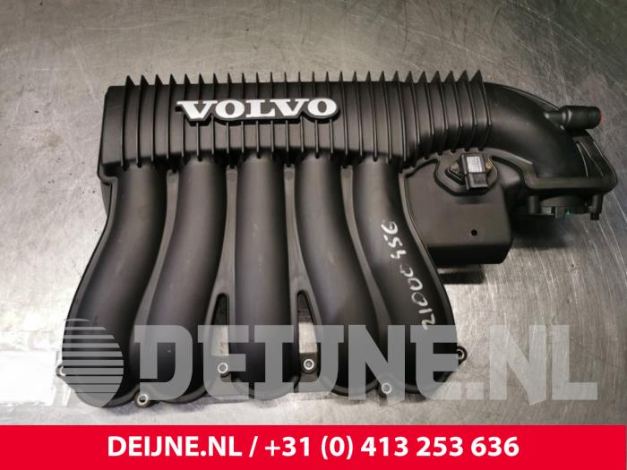 Gebrauchte Ansaugbrugge Volvo C70 (MC) 2.4i 20V Preis € 125,00 Margenregelung angeboten von van Deijne Onderdelen Uden B.V.