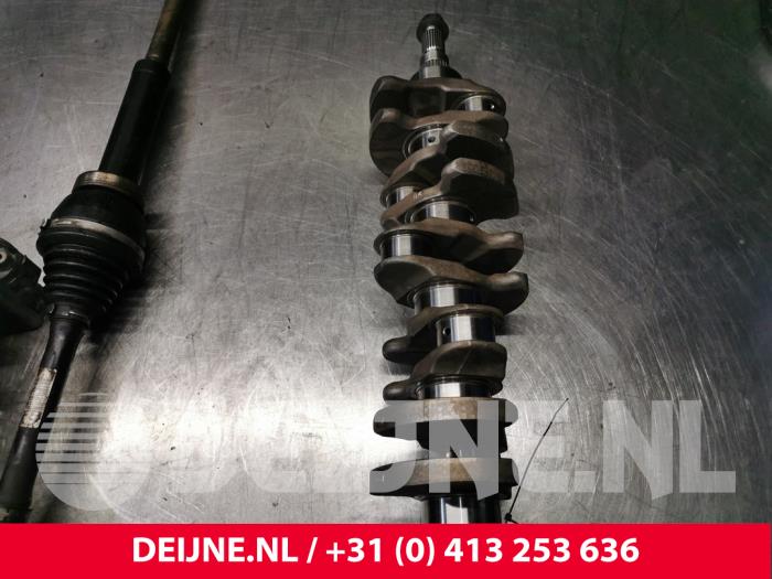 Usagé Vilebrequin Volvo C70 (MC) 2.4i 20V Prix € 200,00 Règlement à la marge proposé par van Deijne Onderdelen Uden B.V.