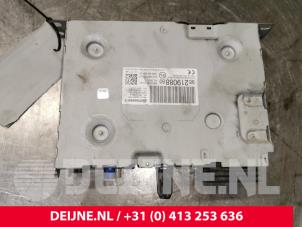 Used Multi-media control unit Citroen Jumpy 2.0 Blue HDI 120 Price € 272,25 Inclusive VAT offered by van Deijne Onderdelen Uden B.V.