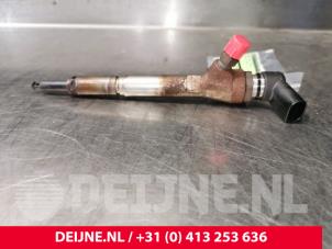 Used Injector (diesel) Renault Kangoo Express (FW) 1.5 dCi 110 Price € 90,75 Inclusive VAT offered by van Deijne Onderdelen Uden B.V.