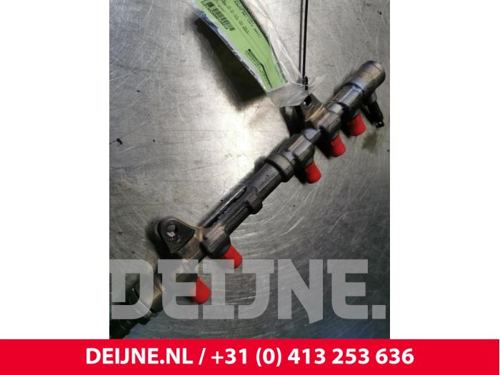 Usagé Système d'injection Fiat Punto Evo (199) 1.3 JTD Multijet 85 16V Euro 5 Prix € 15,00 Règlement à la marge proposé par van Deijne Onderdelen Uden B.V.
