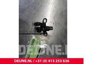 Usados Sensor de cigüeñal Ford Transit 2.2 TDCi 16V Precio € 18,15 IVA incluido ofrecido por van Deijne Onderdelen Uden B.V.