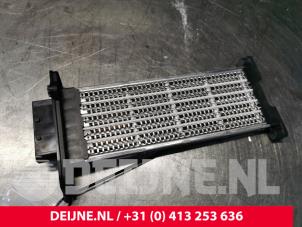 Used Heating element Renault Master IV (EV/HV/UV/VA/VB/VD/VF/VG/VJ) 2.3 dCi 130 16V RWD Price € 48,40 Inclusive VAT offered by van Deijne Onderdelen Uden B.V.