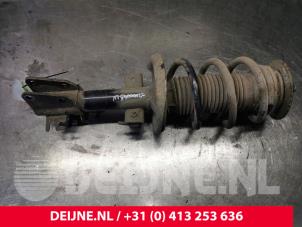 Used Front shock absorber rod, left Renault Master IV (EV/HV/UV/VA/VB/VD/VF/VG/VJ) 2.3 dCi 130 16V RWD Price € 121,00 Inclusive VAT offered by van Deijne Onderdelen Uden B.V.