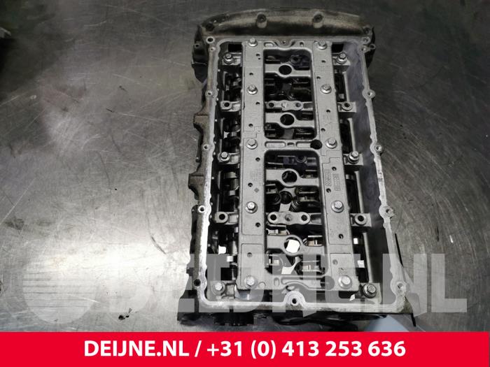 Cylinder head from a Ford Transit 2.2 TDCi 16V 2008