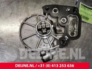 Used Vacuum pump (petrol) Opel Corsa E 1.0 SIDI Turbo 12V Price € 75,00 Margin scheme offered by van Deijne Onderdelen Uden B.V.