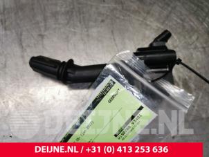 Używane Zestaw cewek zaplonowych Opel Corsa E 1.0 SIDI Turbo 12V Cena € 15,00 Procedura marży oferowane przez van Deijne Onderdelen Uden B.V.