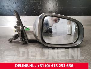 Used Wing mirror, right Volvo V40 (MV) 2.0 T2 16V Price € 150,00 Margin scheme offered by van Deijne Onderdelen Uden B.V.