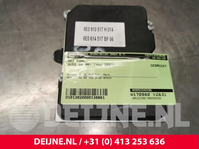 Begagnade ABS-pump Audi A4 Avant (B7) 2.7 TDI V6 24V Pris € 30,00 Marginaltabell erbjuds av van Deijne Onderdelen Uden B.V.