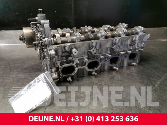 Usagé Culasse Porsche Cayenne (9PA) 4.5 S V8 32V Prix € 500,00 Règlement à la marge proposé par van Deijne Onderdelen Uden B.V.