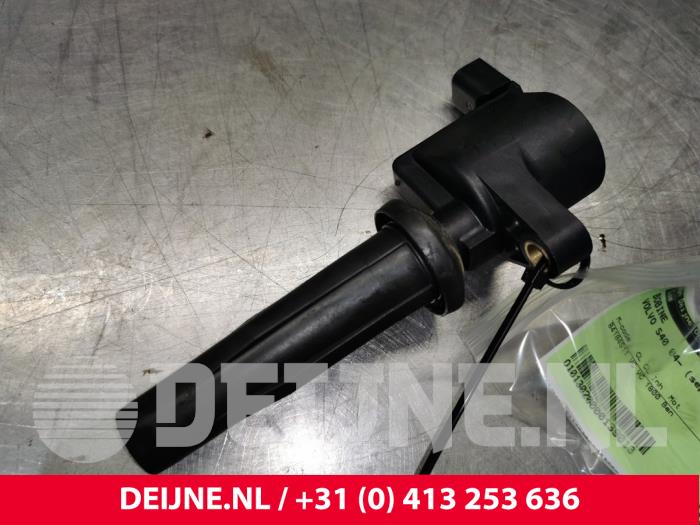 Gebrauchte Zündspule Volvo S40 (MS) 1.8 16V Preis € 20,00 Margenregelung angeboten von van Deijne Onderdelen Uden B.V.