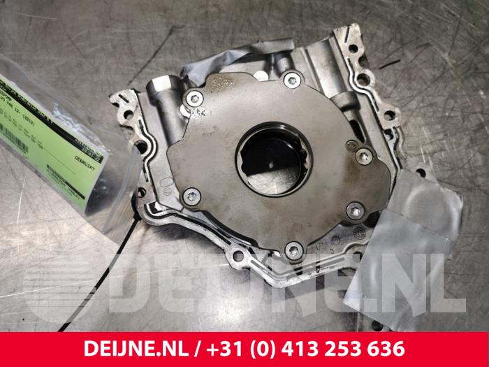 Gebrauchte Ölpumpe Volvo V40 (MV) 1.6 D2 Preis € 72,60 Mit Mehrwertsteuer angeboten von van Deijne Onderdelen Uden B.V.