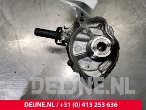 Used Vacuum pump (diesel) Mercedes Vito Price € 48,40 Inclusive VAT offered by van Deijne Onderdelen Uden B.V.